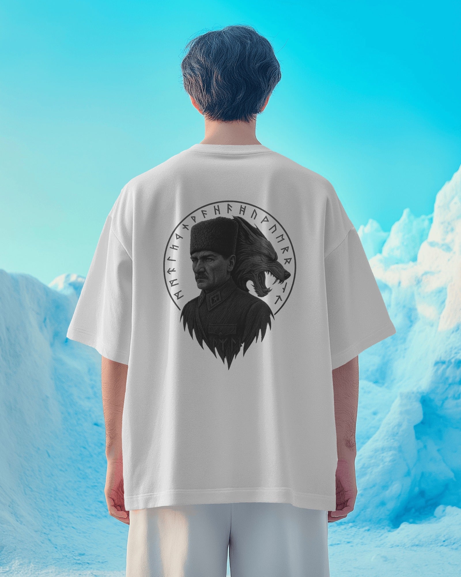 The Başkomutan - Unisex Oversize T-Shirt