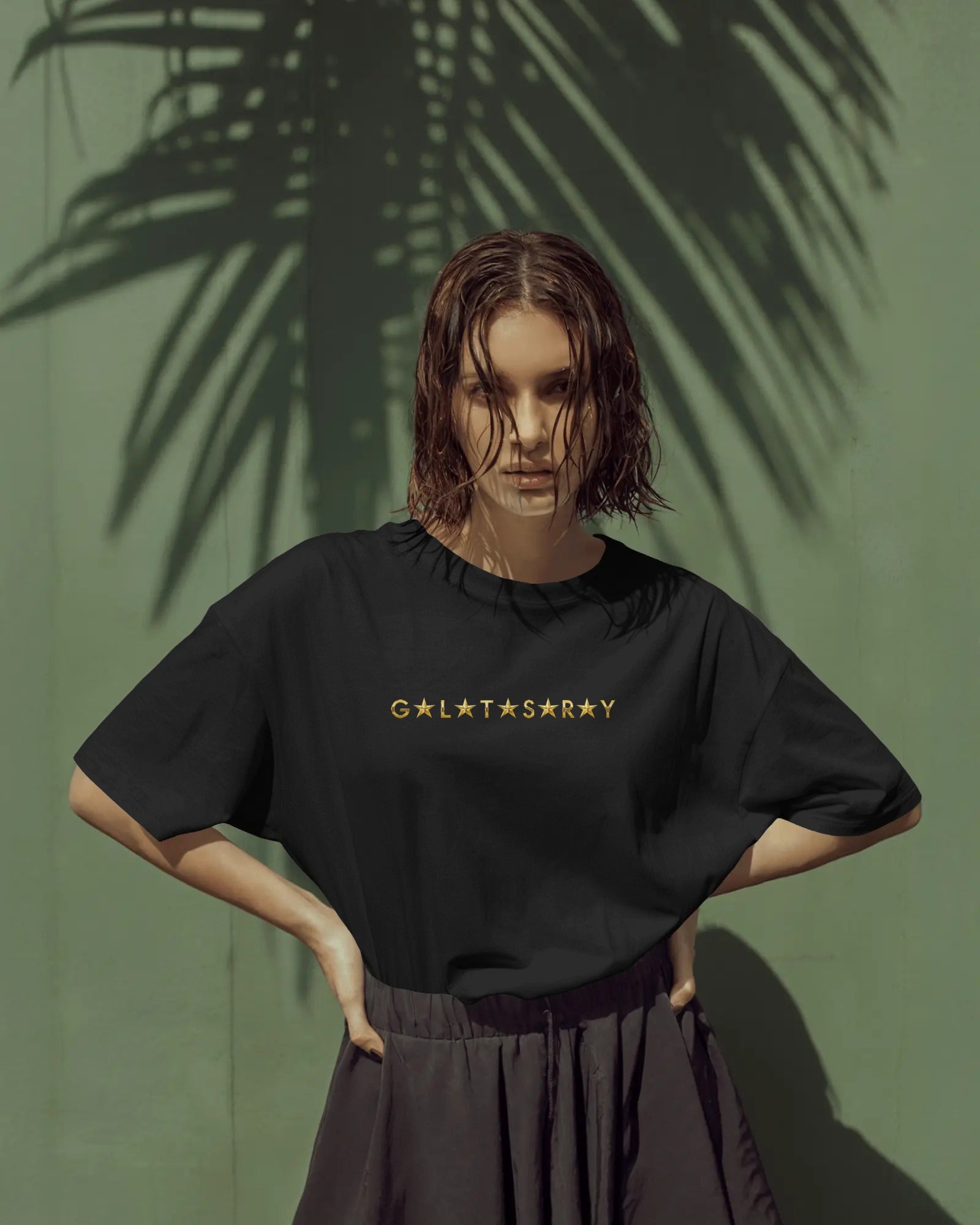 The GALA - Unisex Oversize T-Shirt