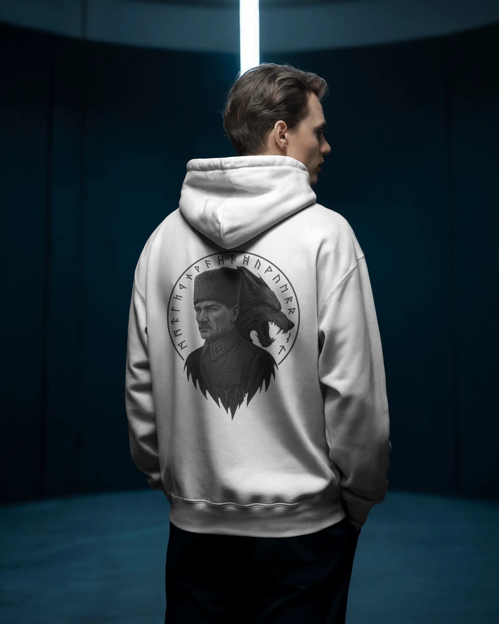 The Başkomutan - Unisex Oversize Hoodie